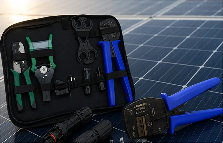 Herramientas y conectores fotovoltaicos